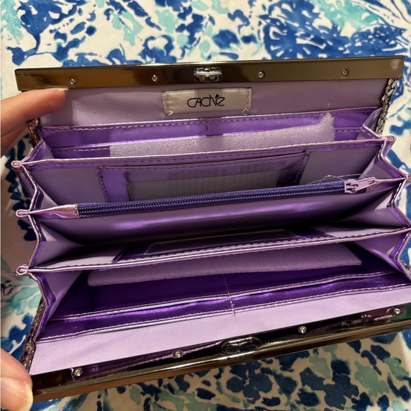 Cache purple metallic leopard clutch - Picture 2 of 3